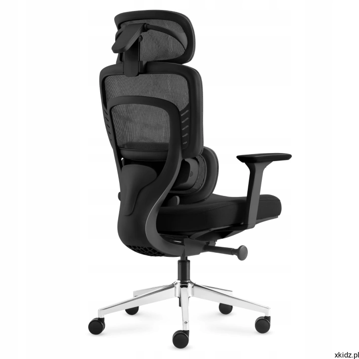 Fotel Mark Adler Visioner 6.1 Black - czarna tapicerka tkaninowa