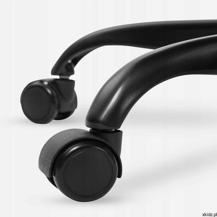 Fotel biurowy Mark Adler Manager 2.9 Black - poliuretanowo-kauczukowe koła o średnicy 5 cm