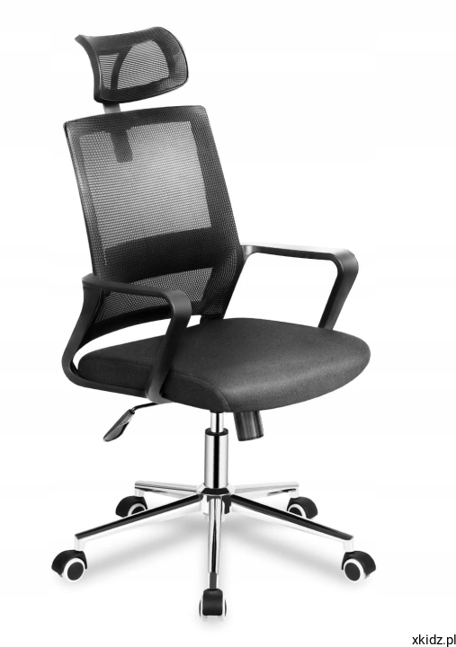 Fotel biurowy ergonomiczny Mark Adler Manager 2.1 Black – widok całego fotela w kolorze czarnym