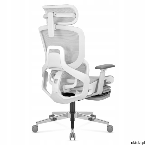 Fotel Mark Adler Expert 9.3 Grey - wyprofilowane siedzisko i podparcie lędźwiowe